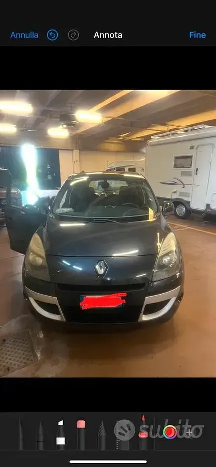 Usata Renault Scénic III 110 CV (80 kW) 2009 Grigio Monovolume