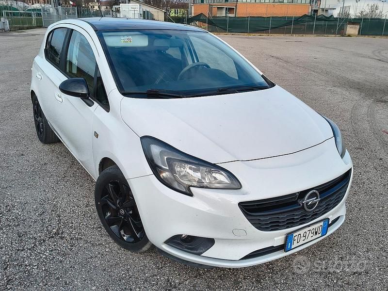 Usata Opel Corsa 90 CV (66 kW) 2016 Bianco Utilitaria