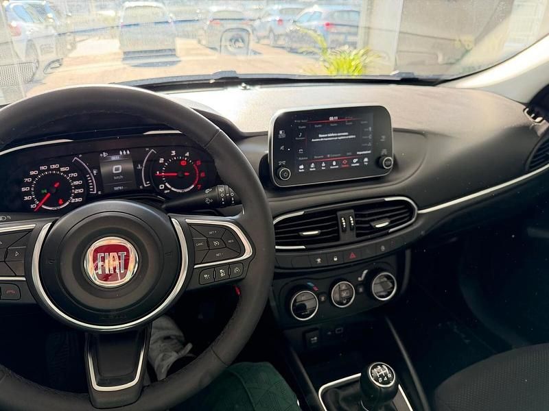Usata Fiat Tipo Street 95 CV (69 kW) 2019 Grigio Berlina