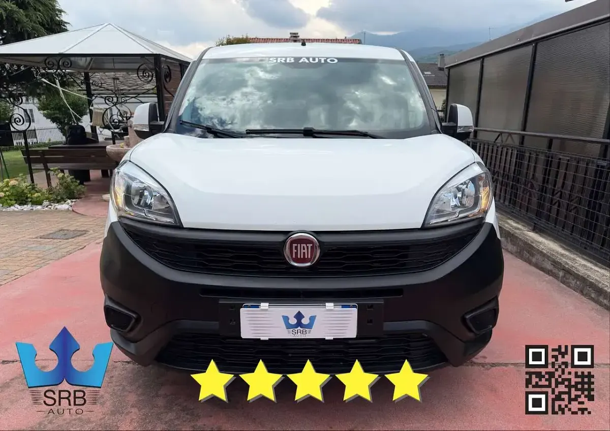 Usata Fiat Doblò 120 CV (88 kW) 2017 Bianco Monovolume