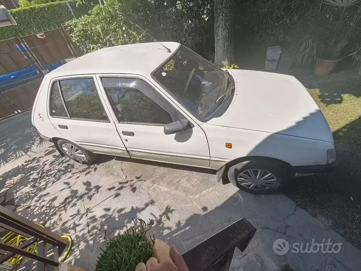 Usata Peugeot 205 54 CV (39 kW) 1991 Bianco Berlina