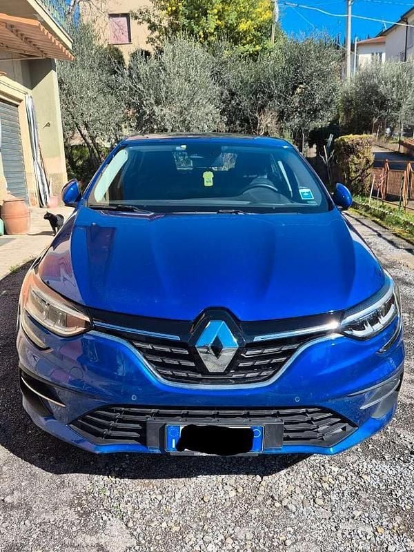 Usata Renault Mégane IV Equilibre 115 CV (84 kW) 2022 Blu Berlina