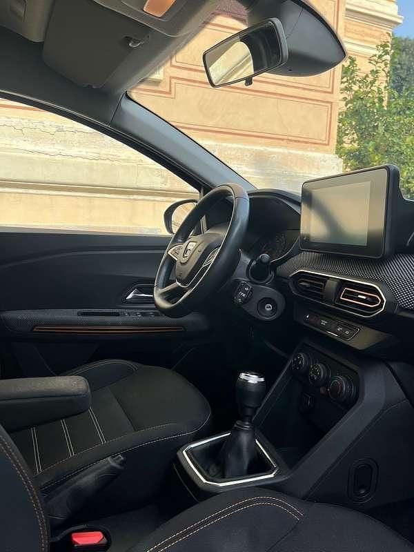 Usata Dacia Sandero Comfort 101 CV (74 kW) 2022 Berlina