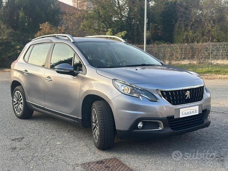 Usata Peugeot 2008 Allure 82 CV (60 kW) 2018 Grigio SUV