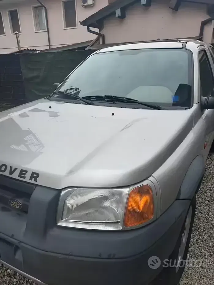 Usata Land Rover Freelander 120 CV (88 kW) 2000 Grigio SUV