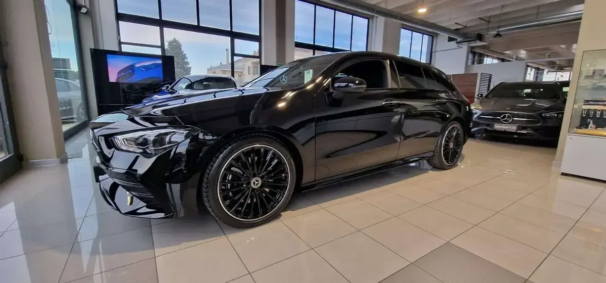Usata Mercedes CLA200 AMG Line Premium 150 CV (110 kW) 2024 Nero Coupé