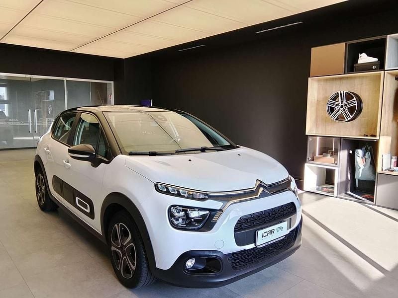 Usata Citroën C3 Shine 102 CV (75 kW) 2021 Bianco Berlina