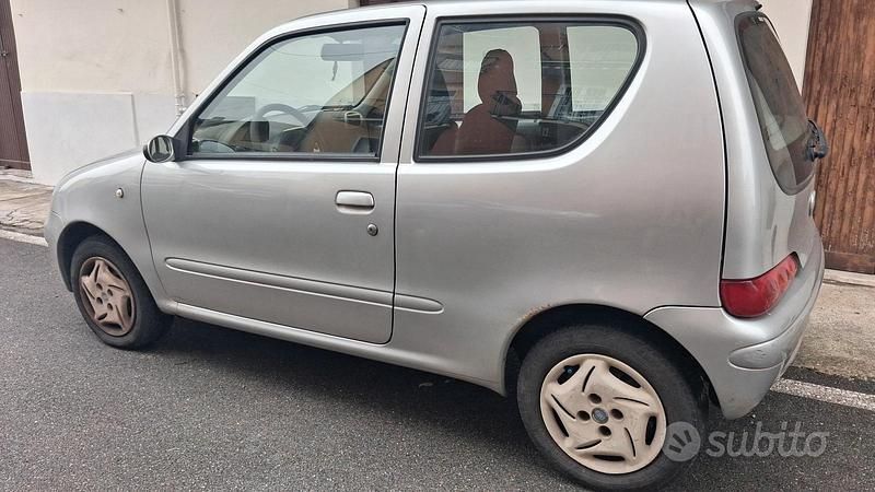 Usata Fiat 600 2006 Grigio Berlina