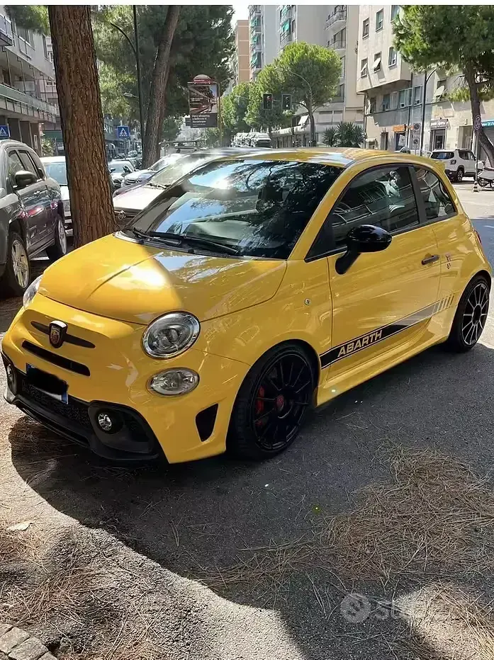 Usata Abarth 595 Competizione 180 CV (132 kW) 2018 Giallo Utilitaria