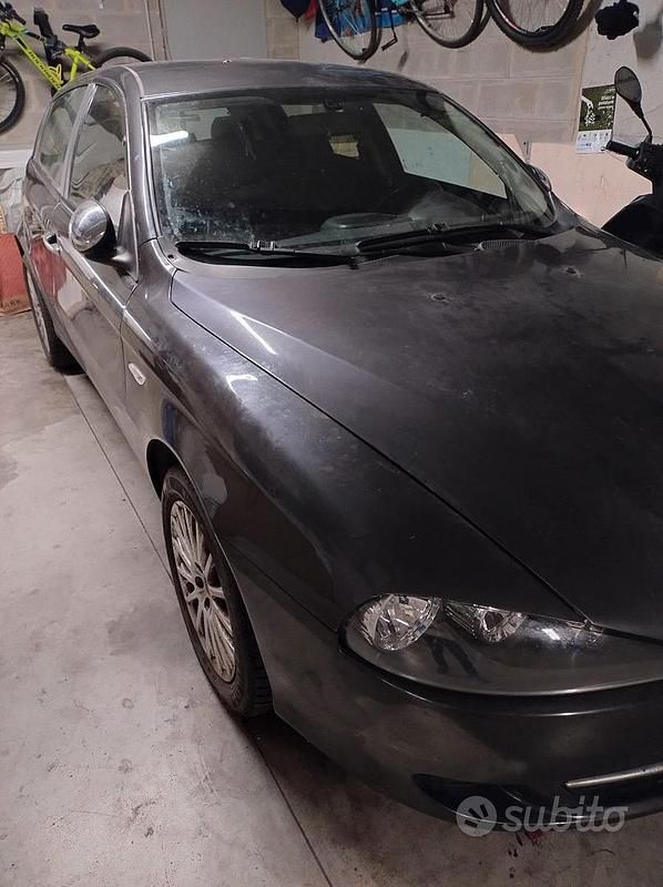 Usata Alfa Romeo 147 150 CV (110 kW) 2007 Utilitaria