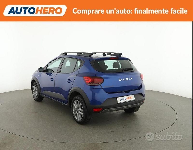 Usata Dacia Sandero Expression 91 CV (66 kW) 2023 Blu Berlina