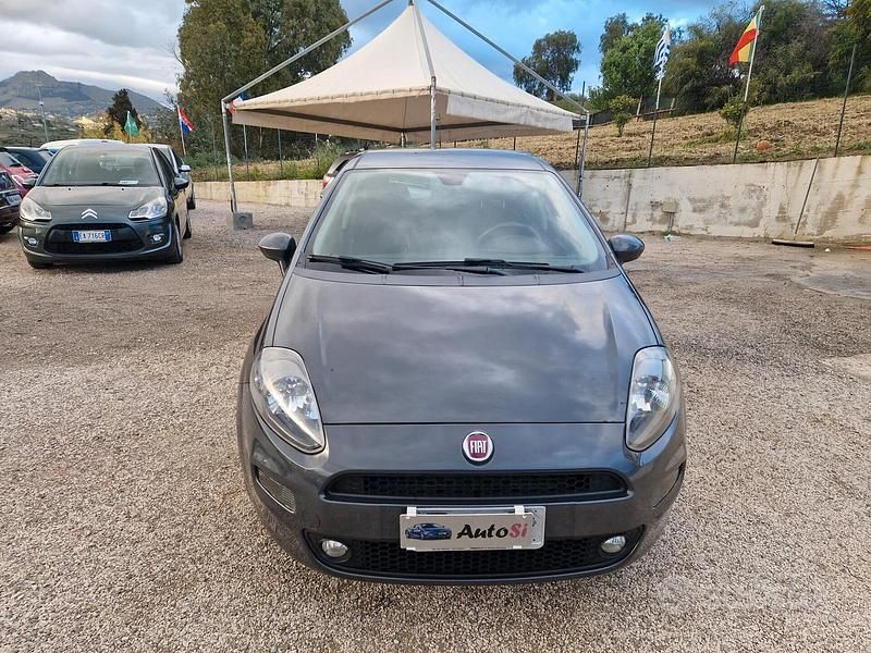 Usata Fiat Punto Evo S 85 CV (62 kW) 2015 Grigio Utilitaria