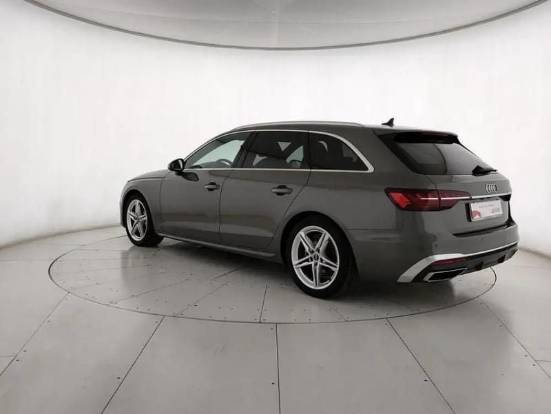 Usata Audi A4 S-Line 204 CV (150 kW) 2024 Grigio chronos metallizzato Station wagon