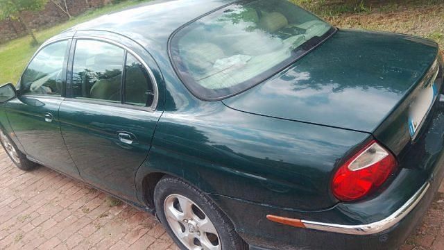 Verde(met.) Usata 2001 Jaguar S-Type S Tre volumi | 2300 € (Buon prezzo) - Immagine 1/4