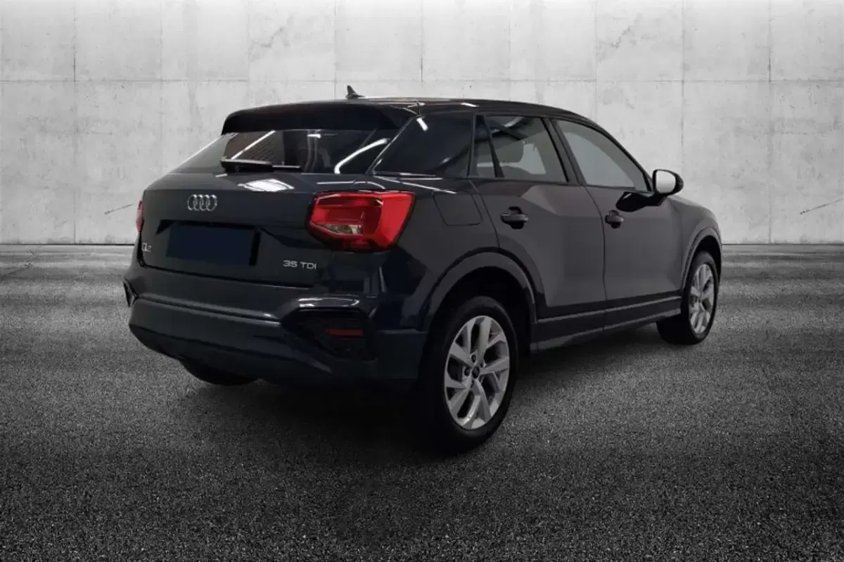 Usata Audi Q2 Advanced 150 CV (110 kW) 2025 Grigio SUV