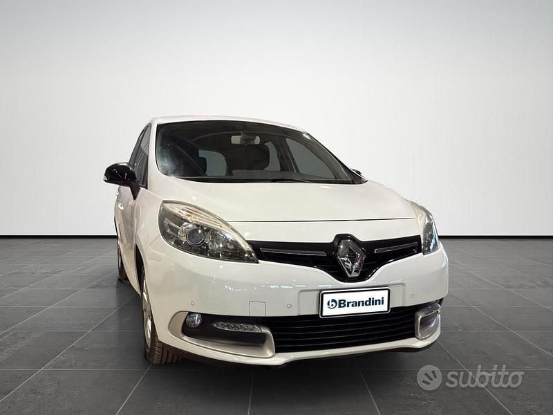 Usata Renault Scénic III LIMITED 110 CV (80 kW) 2016 Bianco SUV