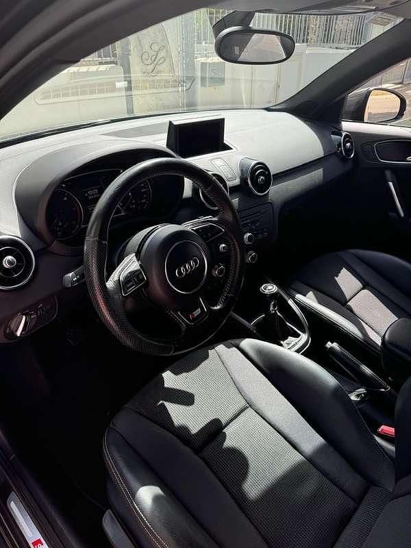 Usata Audi A1 Sportback Ambiente 105 CV (77 kW) 2014 Grigio Utilitaria