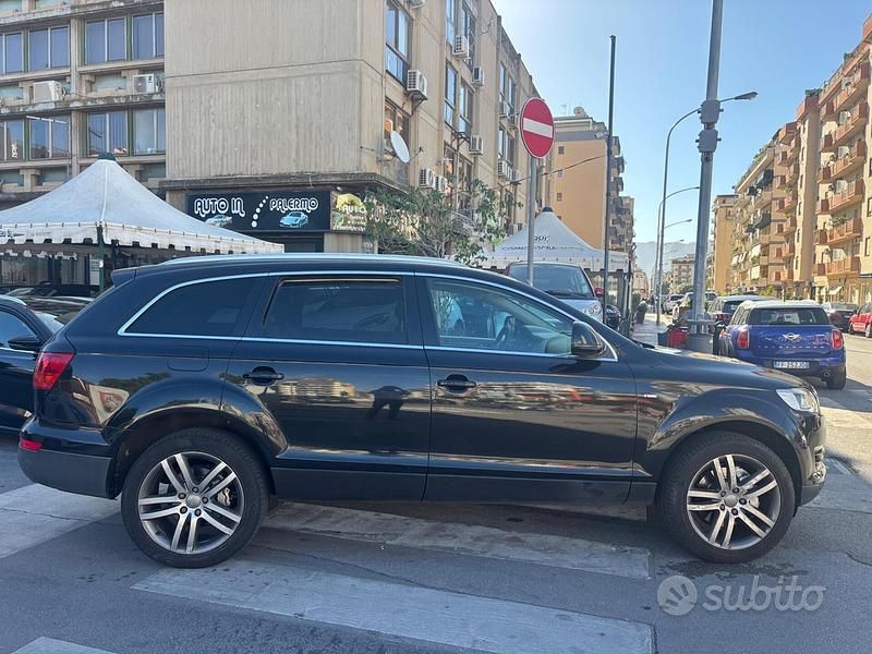 Usata Audi Q7 232 CV (170 kW) 2007 Nero SUV