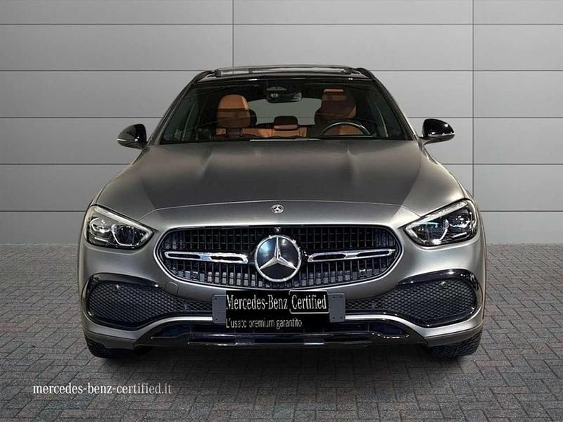 Usata Mercedes C220 Premium Plus 200 CV (147 kW) 2023 Grigio Station wagon
