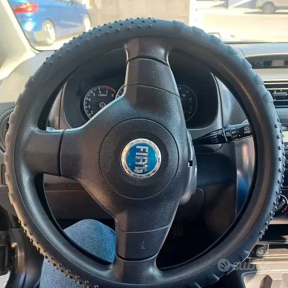 Usata Fiat Sedici 107 CV (78 kW) 2007 Nero SUV