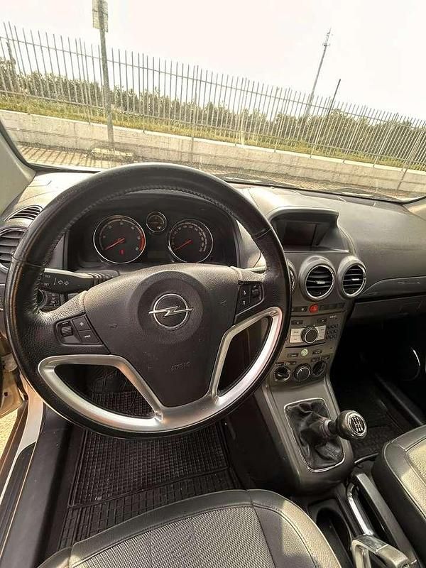Usata Opel Antara Cosmo 150 CV (110 kW) 2009 Bianco SUV