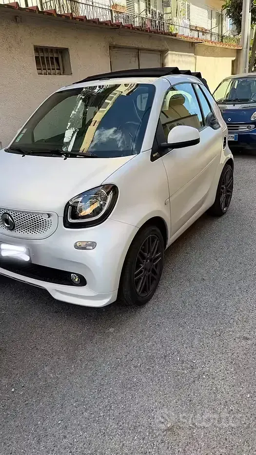 Usata Smart ForTwo Cabrio Brabus 2019 Bianco Cabrio