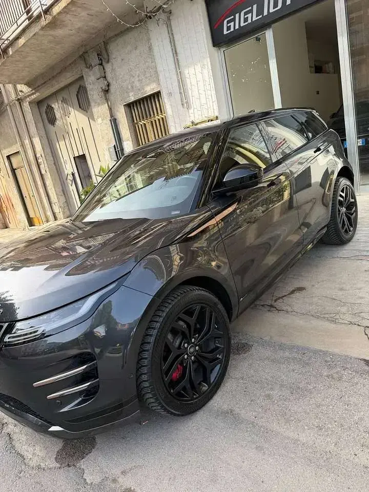 Usata Land Rover Range Rover evoque R-Dynamic 204 CV (150 kW) 2021 Grigio SUV