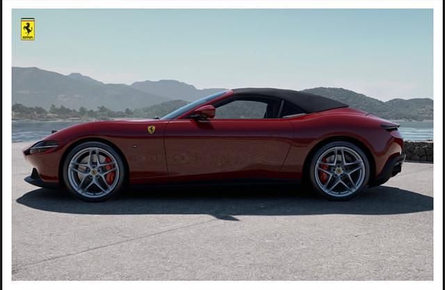 Nuova Ferrari Roma 620 CV (456 kW) 2025 Rosso Cabrio