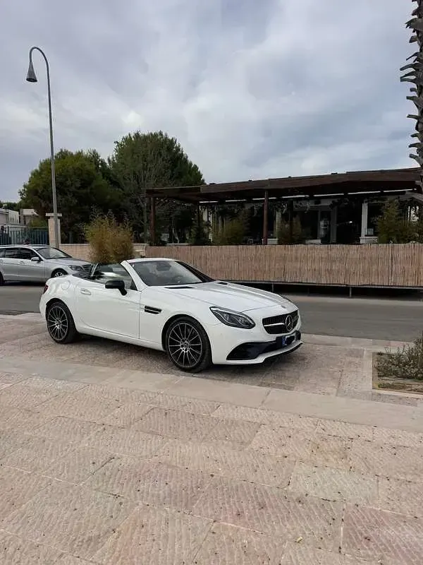 Usata Mercedes SLC250 Premium 204 CV (150 kW) 2017 Cabrio