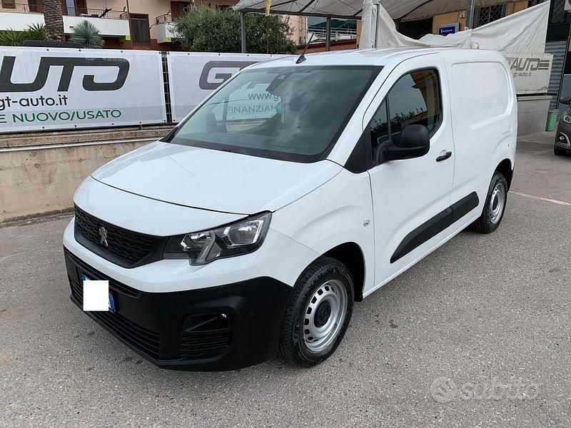 Usata Peugeot Partner 102 CV (75 kW) 2020 Bianco Monovolume