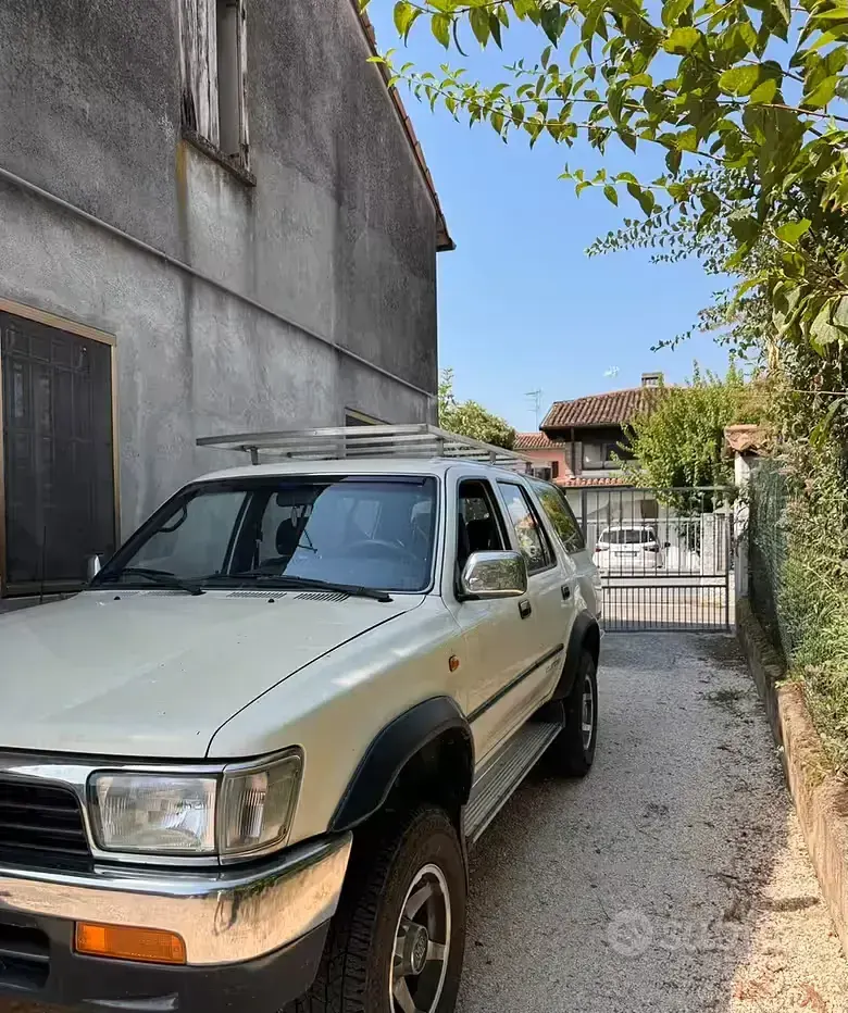 Usata Toyota 4 Runner 90 CV (66 kW) 1992 SUV