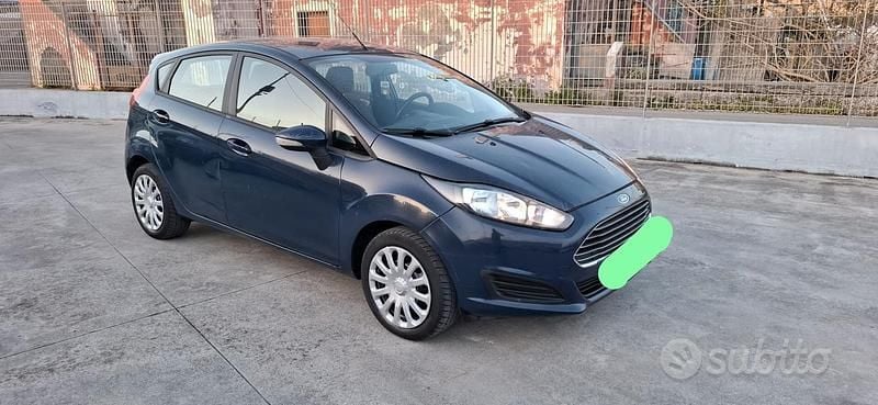 Usata Ford Fiesta Business Edition 2015 Blu Berlina