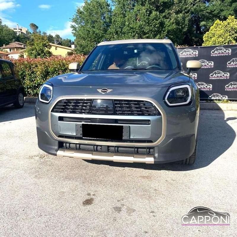 Nuova Mini Cooper Countryman Favoured 150 CV (110 kW) 2026 Verde SUV