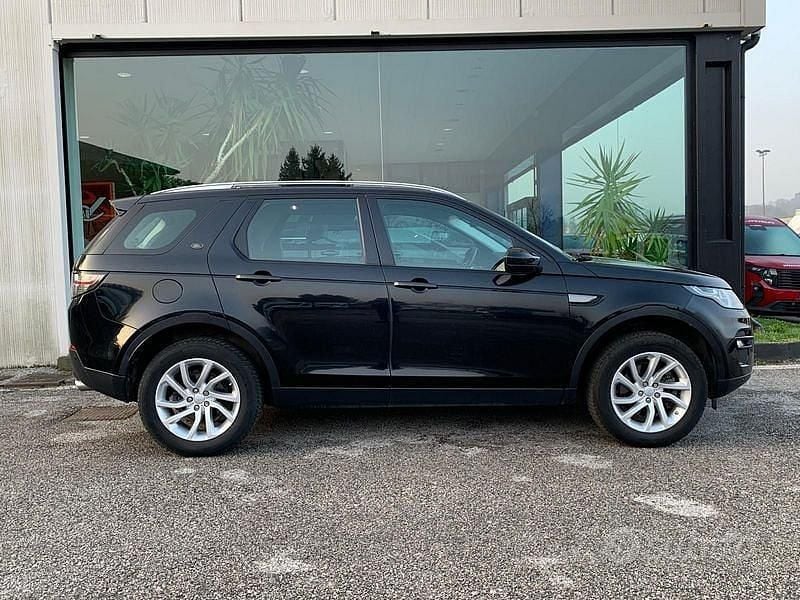 Usata Land Rover Discovery Sport SE 150 CV (110 kW) 2018 Nero SUV
