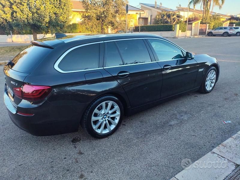 Usata BMW 520 190 CV (139 kW) 2015 Marrone Station wagon