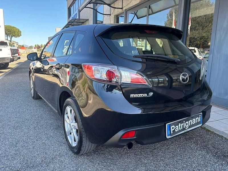 Usata Mazda 3 109 CV (80 kW) 2009 Nero metallizzato Berlina