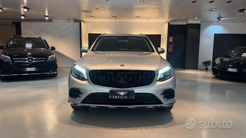 Usata Mercedes GLC250 204 CV (150 kW) 2019 Grigio SUV