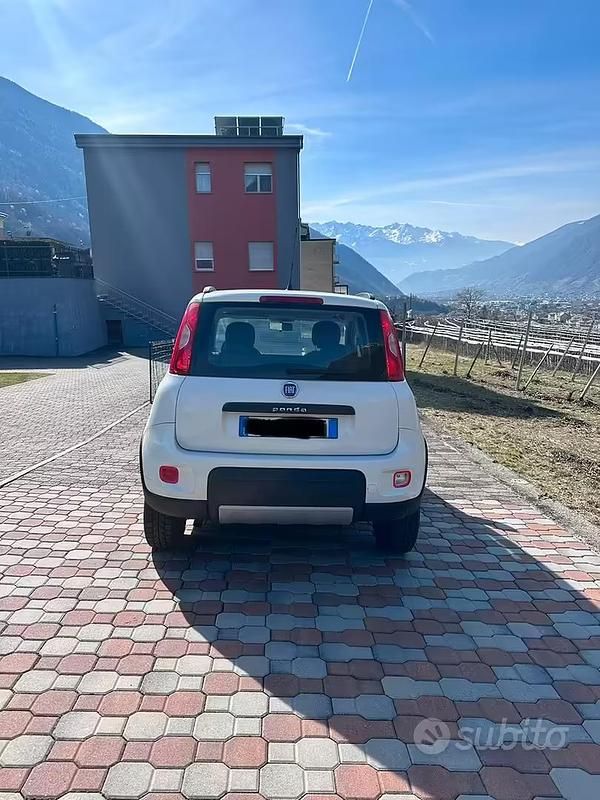 Usata Fiat Panda 4x4 90 CV (66 kW) 2016 Bianco Utilitaria