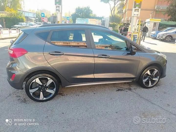 Usata Ford Fiesta Active 95 CV (69 kW) 2021 Grigio Berlina