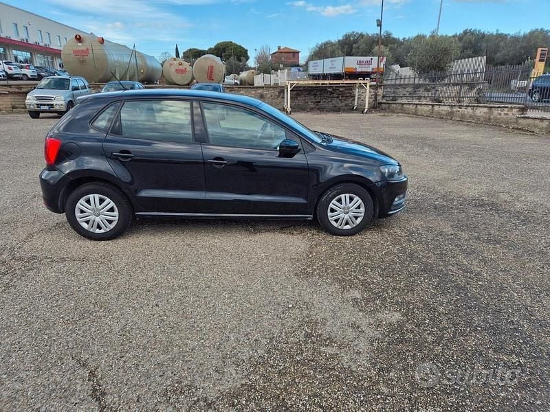 Usata VW Polo Trendline 60 CV (44 kW) 2017 Nero Berlina