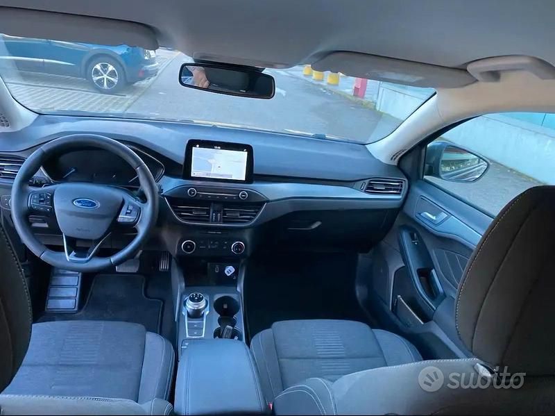Usata Ford Focus Active 120 CV (88 kW) 2020 Grigio Station wagon