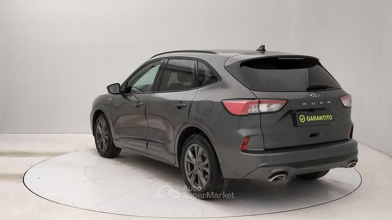 Usata Ford Kuga ST-Line 120 CV (88 kW) 2022 Grigio SUV