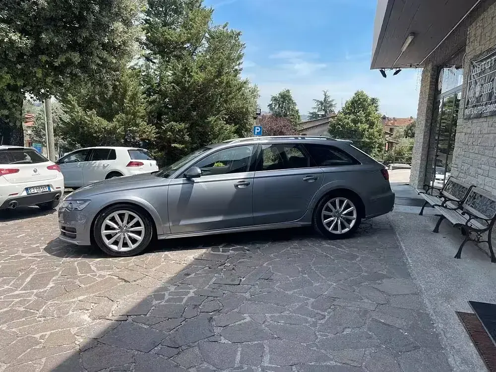 Usata Audi A6 Allroad Business Plus 271 CV (199 kW) 2015 Grigio Station wagon