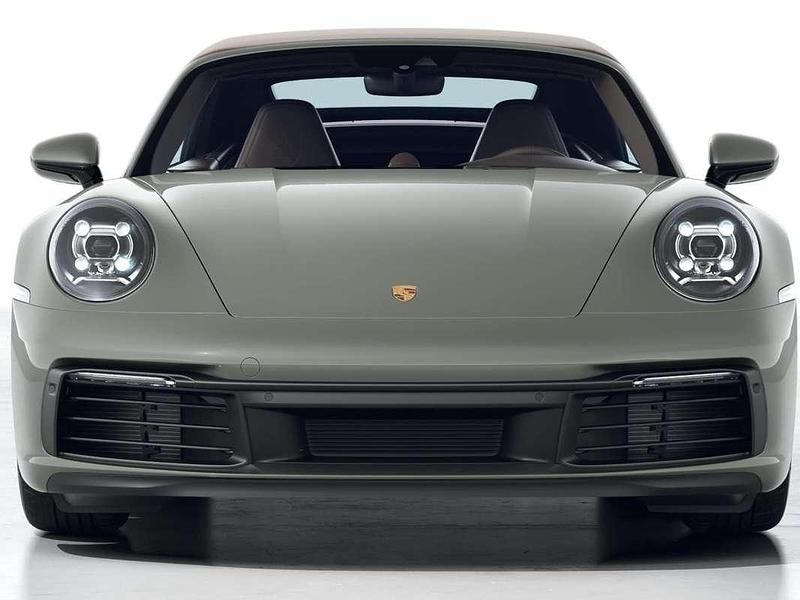 Usata Porsche 911 Carrera 4 Cabriolet 385 CV (283 kW) 2023 Verde Cabrio