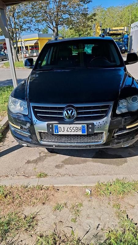 Usata VW Touareg 225 CV (165 kW) 2007 Nero SUV