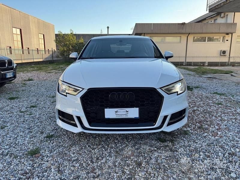 Usata Audi A3 Ambiente 116 CV (85 kW) 2017 Bianco Berlina