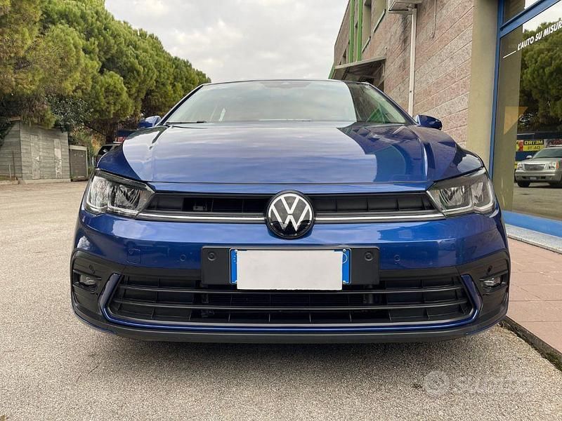 Usata VW Polo 95 CV (69 kW) 2023 Blu Berlina