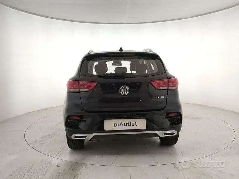 Usata MG ZS Luxury 2024 Nero SUV