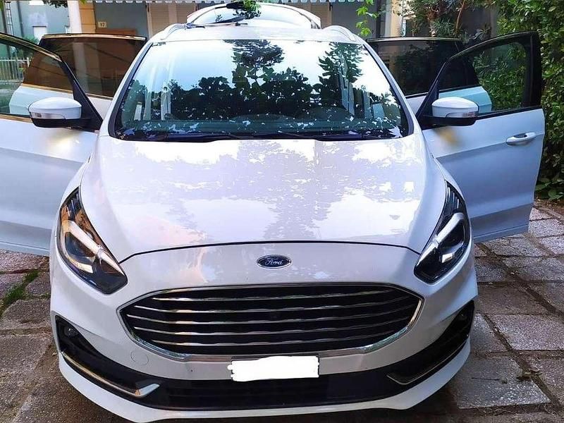 Usata Ford S-MAX Business Edition 150 CV (110 kW) 2021 Monovolume