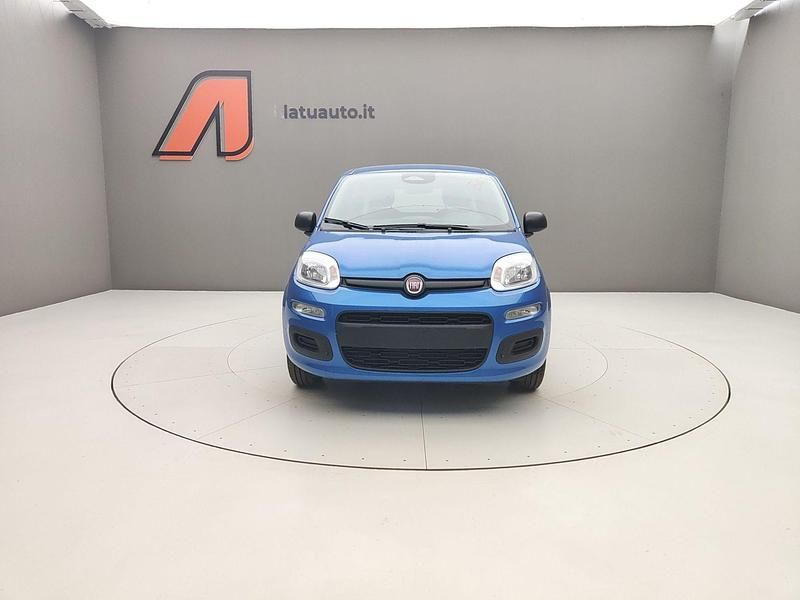 Nuova Fiat Panda Icon 65 CV (47 kW) 2026 Blu italia Utilitaria